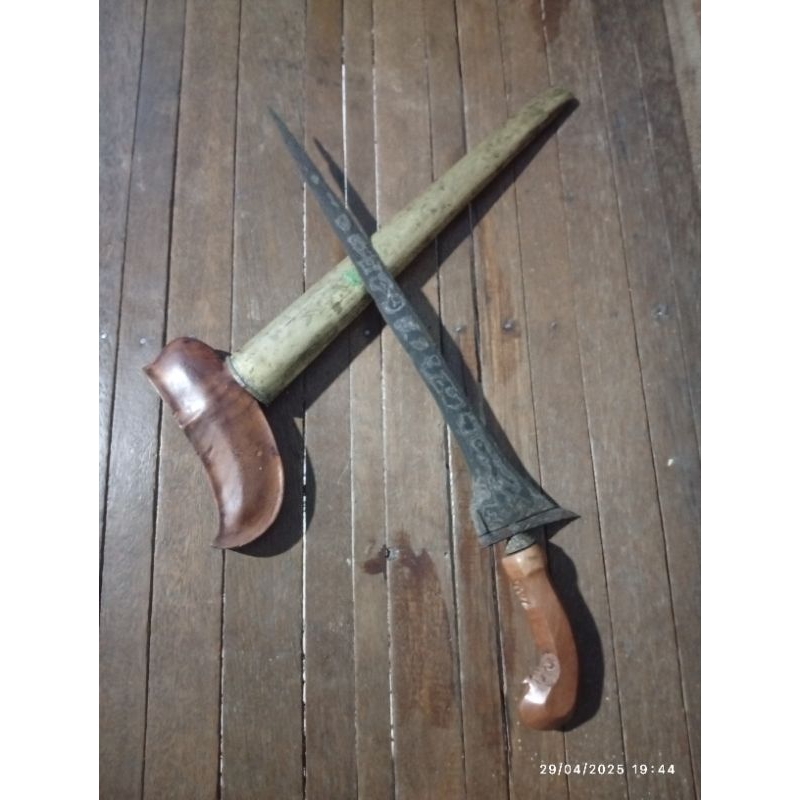 keris brojol pamor melati sinebyar