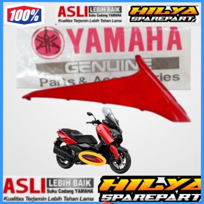 COVER BODY BAWAH SAMPING PIJAKAN KAKI XMAX CONNECTED MERAH KANAN ORIGINAL YAMAHA