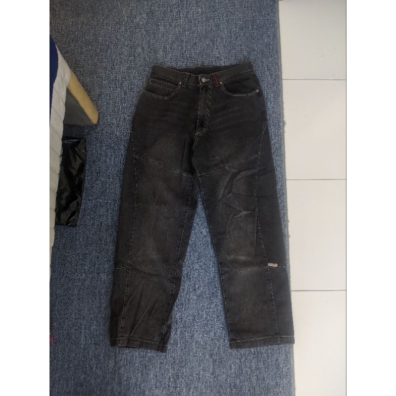 Celana denim baggy jeans brand vans