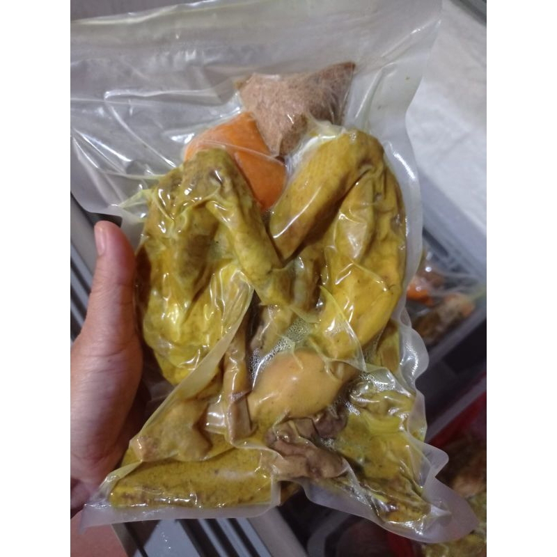 

Ayam Kampung Ungkep 1 Ekor / Frozen Food / Ayam / sambel / Serundeng