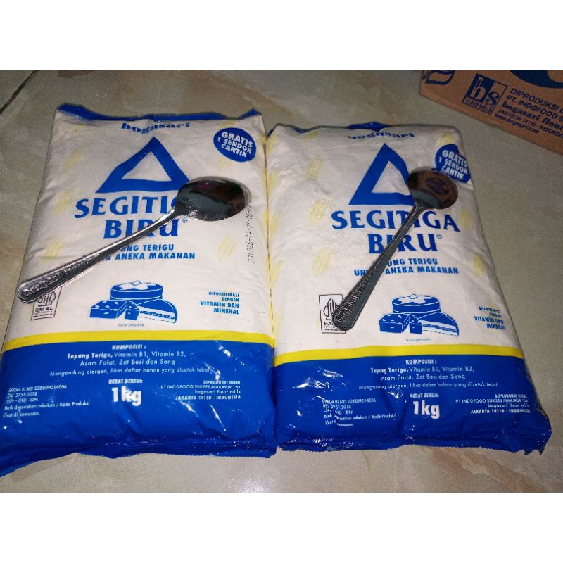 

Segitiga Biru 1 Kg Free Sendok