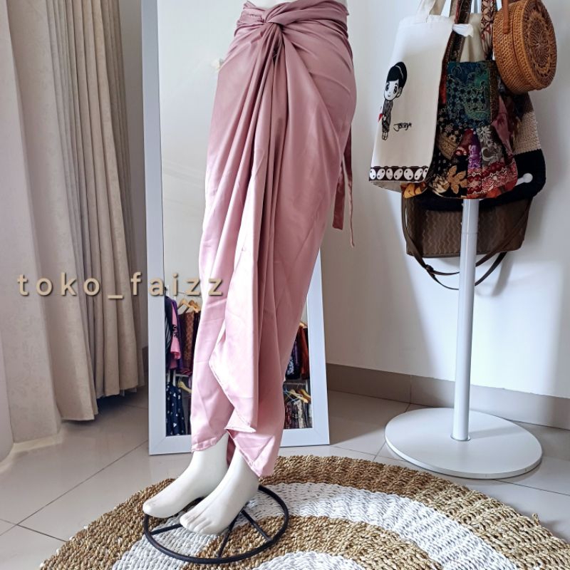 Rok Lilit Polos/Kain Lilit/Rok Kebaya/Bawahan Kebaya/Rok Wisuda/Rok Kartini