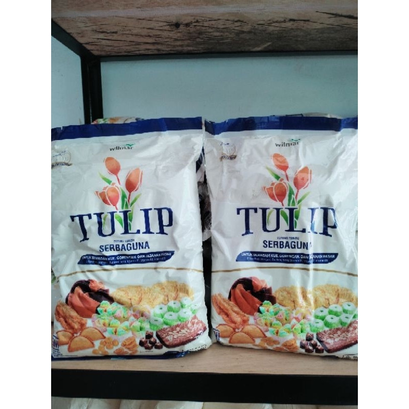 

Tepung Terigu Tulip 1 kg