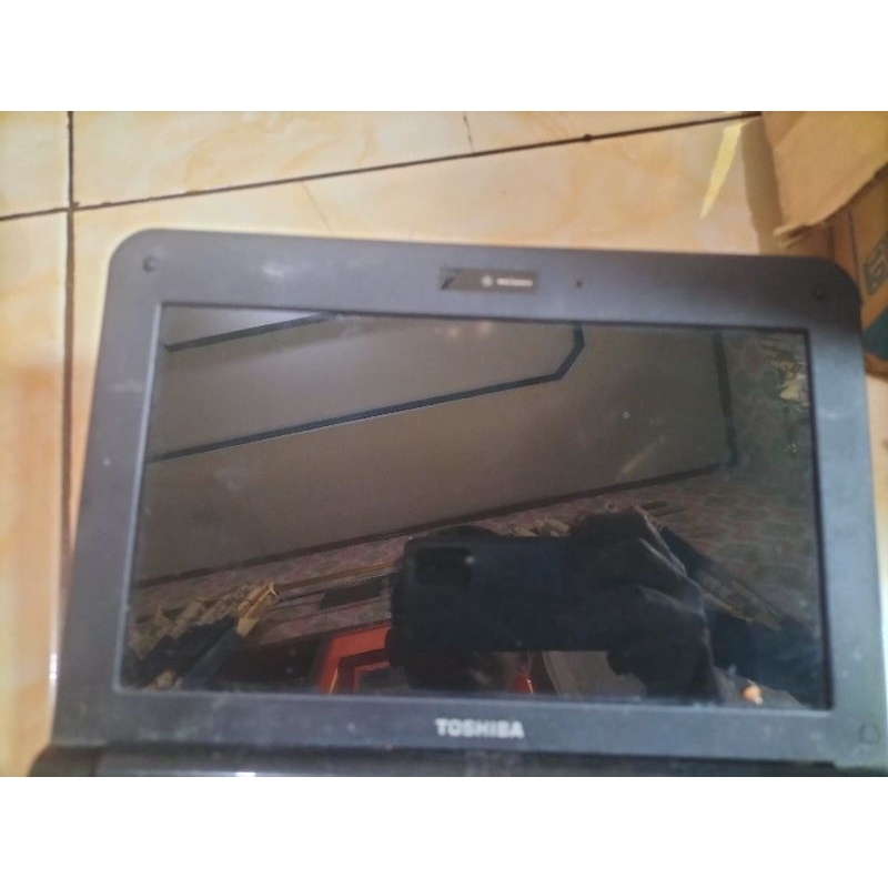 Lcd Ori Laptop Netbook Toshiba NB250 Normal Bekas  Pakai