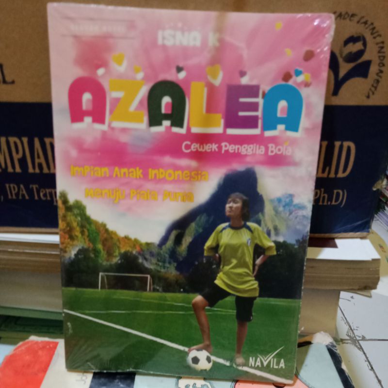 AZALEA CEWEK PENGGILA BOLA