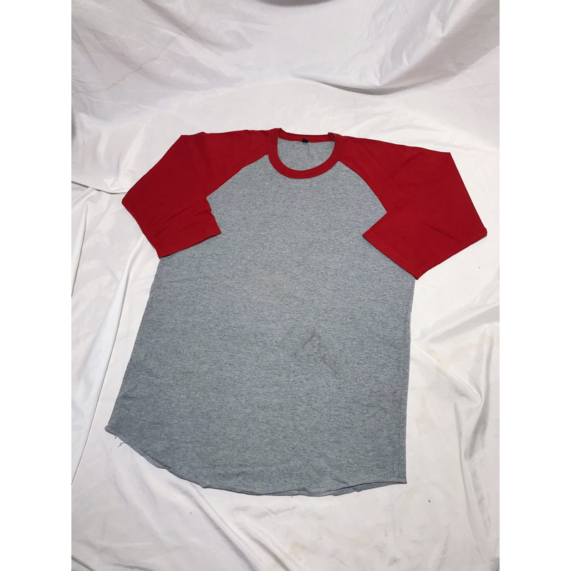 Preloved Boskuu > Raglan T-Shirt Ori - Red/Grey (Baju/Kaos)|Nego|2nd/Second/Bekas|Laki2/Perempuan|Pa