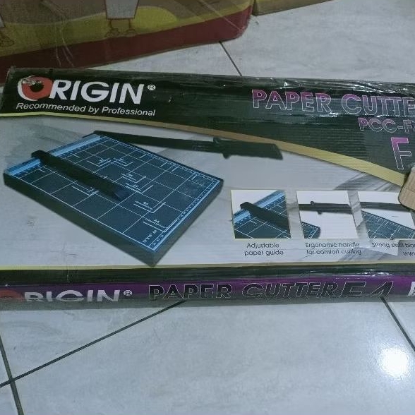 

Paper Cutter/Pemotong Kertas Origin PCC-F4R