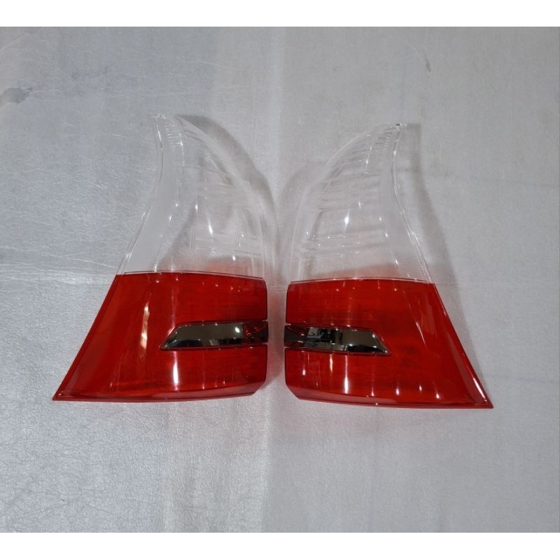 MIKA KACA LAMPU STOPLAMP BELAKANG AVANZA VELOZ 2019-2021