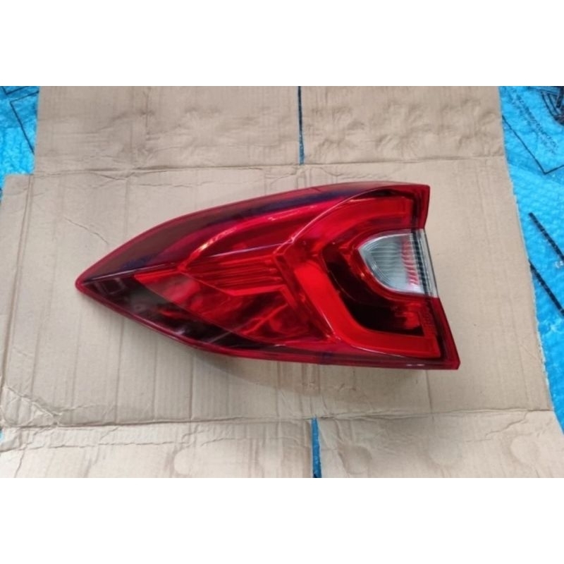 STOPLAMP LAMPU BELAKANG MOBIL HONDA BR-V BRV brv 2015 2016 2017