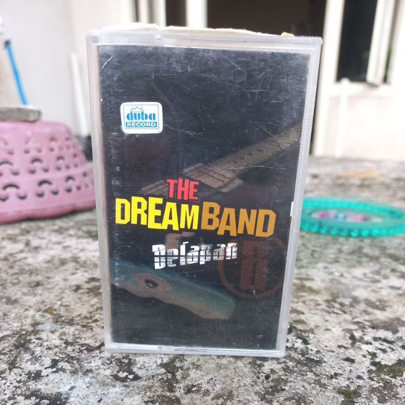 kaset pita the dreamband - delapan