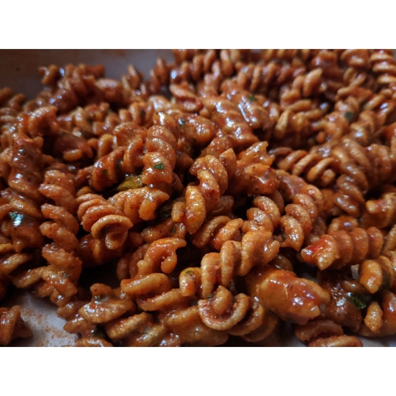 

Makaroni Untir / Spiral Pedas Gurih Kemasan 125gr & 250gr