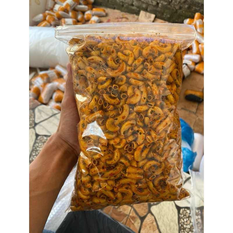 

Makaroni Cikruh Daun Jeruk 1kg Makaroni Crispy Paladalada Cemilan Food Snacks Pedas Camilan Makanan Macaroni
