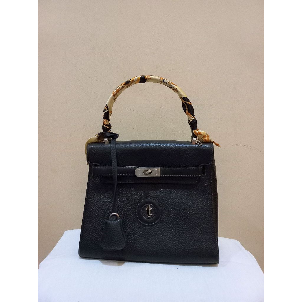 Tas Tangan Selempang Handbag Vintage A. Testoni