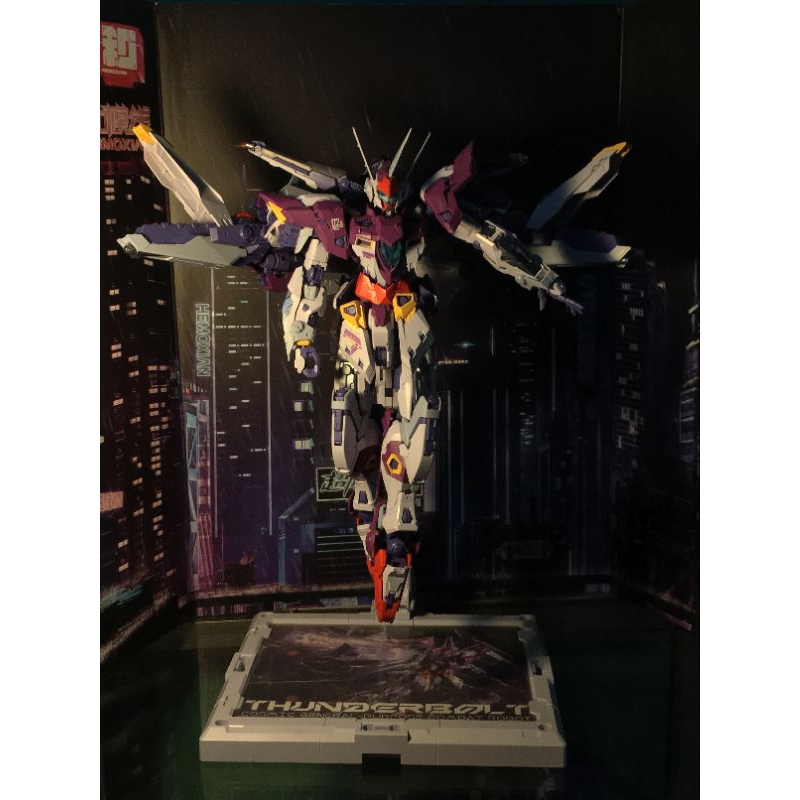 in era Thunderbolt (sudah rakit)