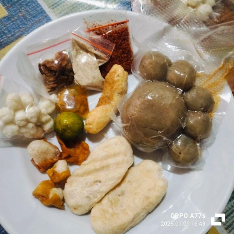 

baso aci isi ayam suwir pedas porsi jumbo