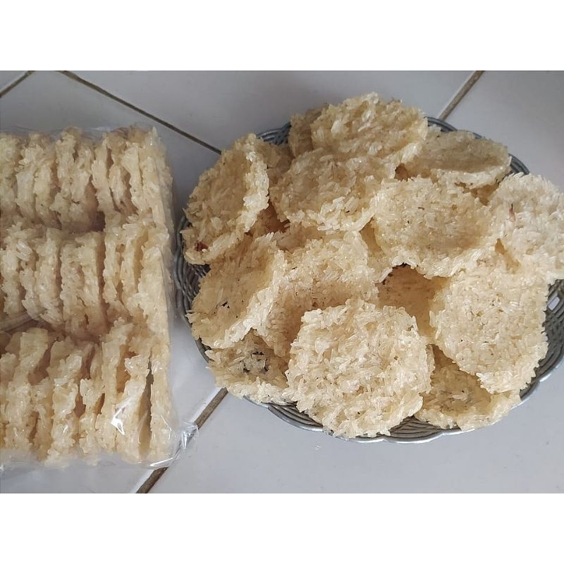 

Rengginang mentah terasi dan udang 20 pcs ukuran besar GURIH, RENYAH, ENAAAAK DIJAMIN NGEMBANG MAKSIMAL!!