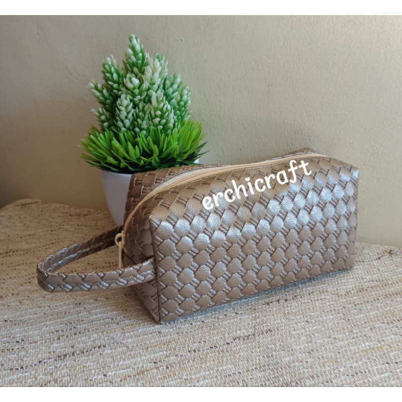 Souvenir Dompet Boxy Tikar
