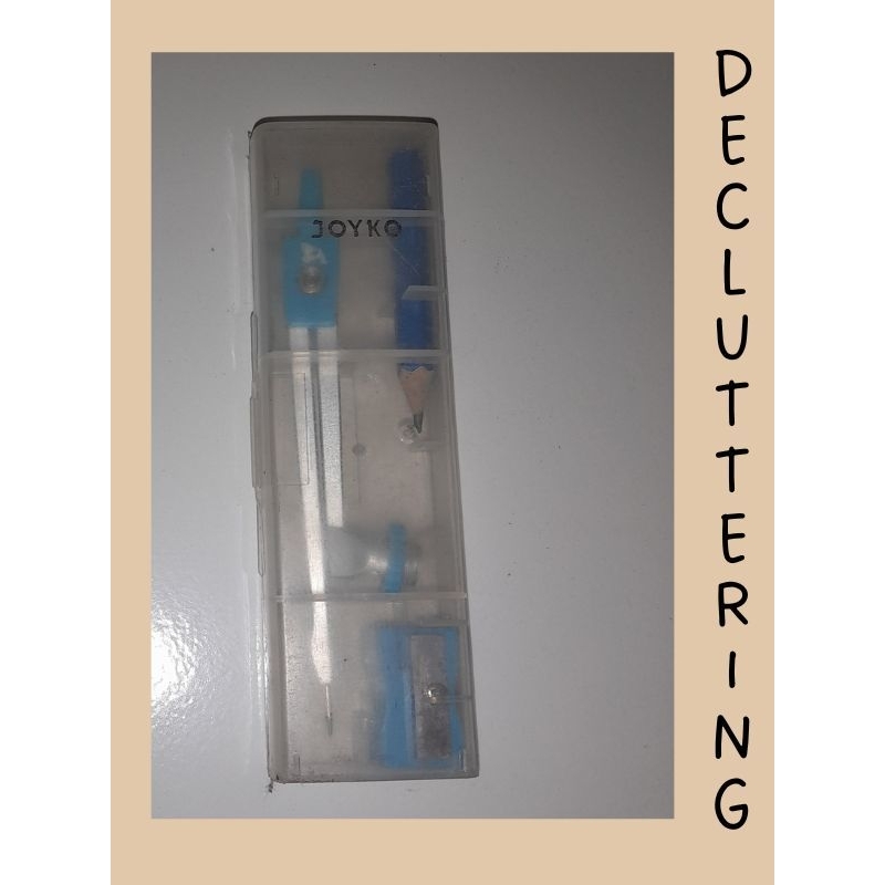 

Jangka Joyko Set Biru - Matematika - Pembuat Lingkaran - Pensil Bisa Ganti dan Menyesuaikan