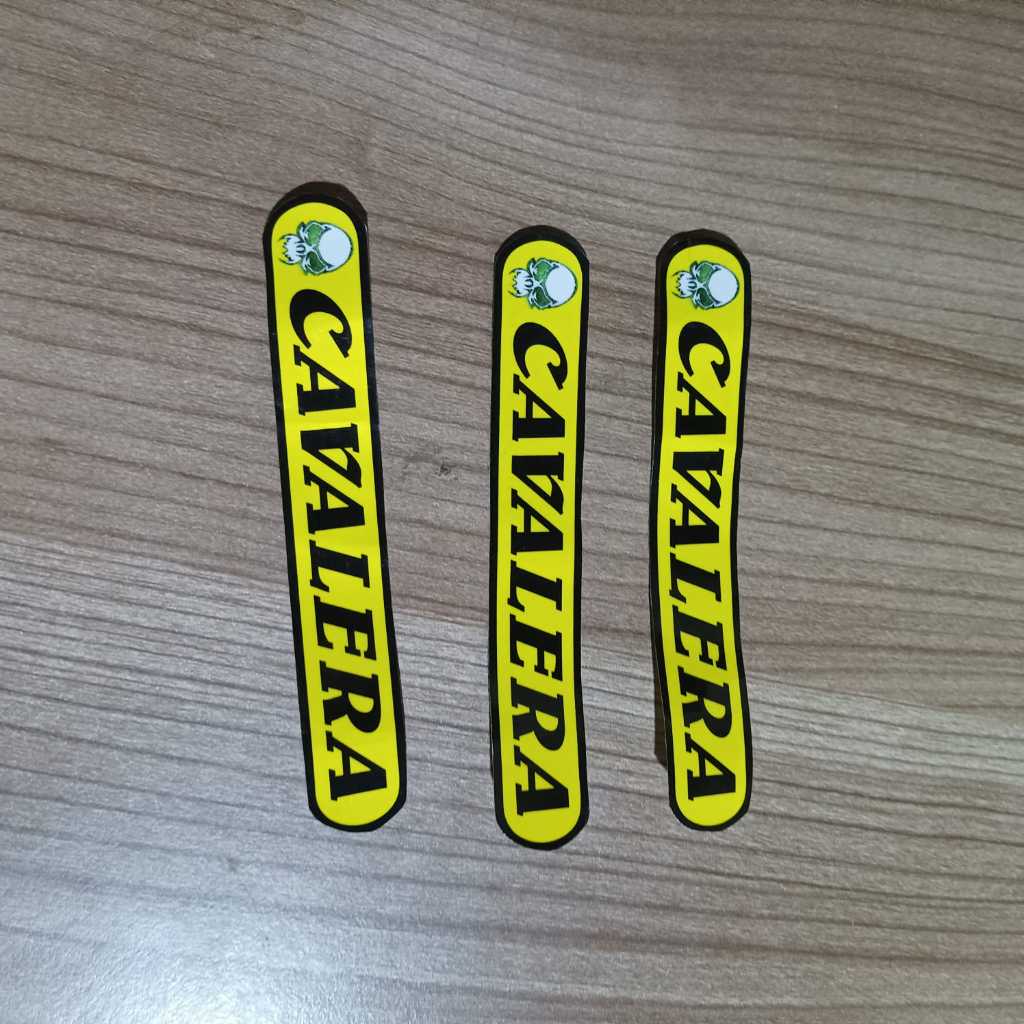 

Stiker Cavalera Kuning