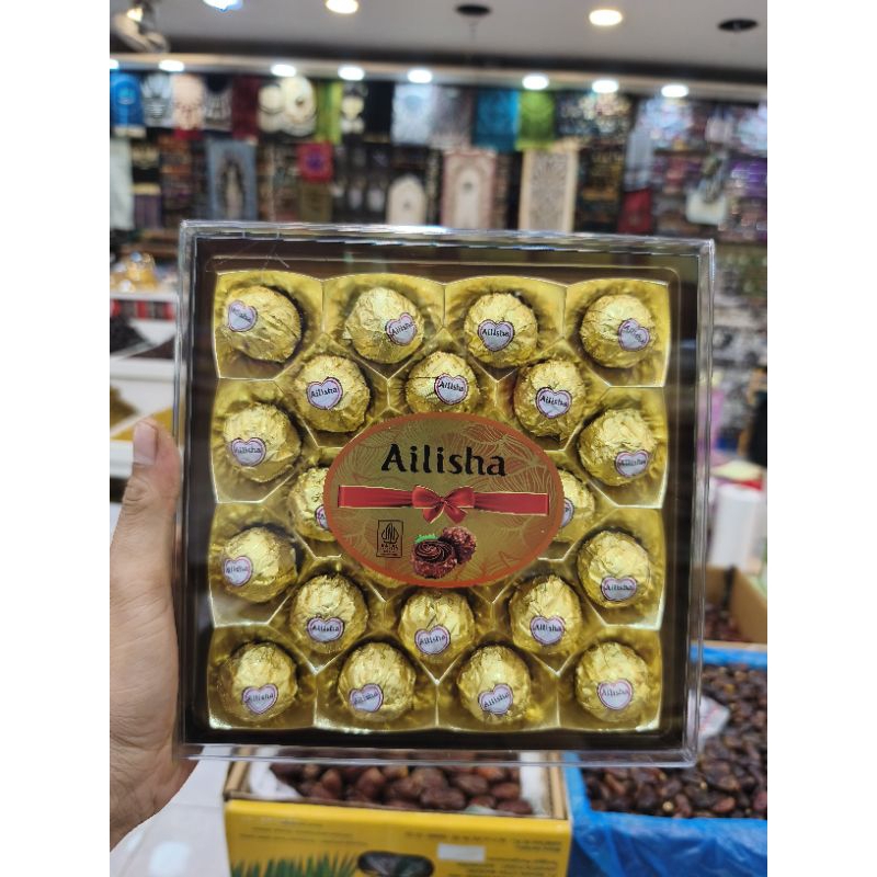

Ailisha Chocolate wafer ball isi 24 - coklat ailisa - waferball roka - ferero rocher - oleh oleh