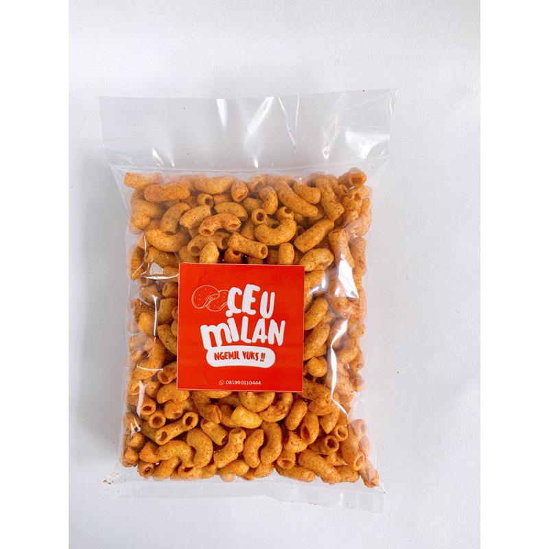 

snack cemilan serba 6000 makaroni kering cikruh asin original keripik kriwil kripca pedas mantap