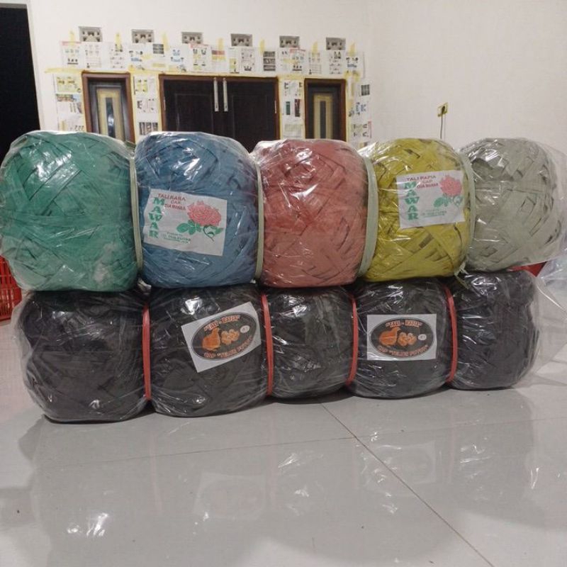 

Tali Rafia Eceran 5000 (grosir isi 10pcs)
