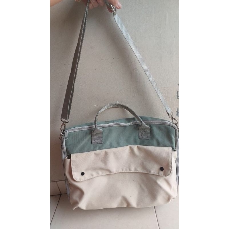 YEPPO BAG | LAPTOP BAG | PRELOVED ORI ZAKWOOWSTYLE