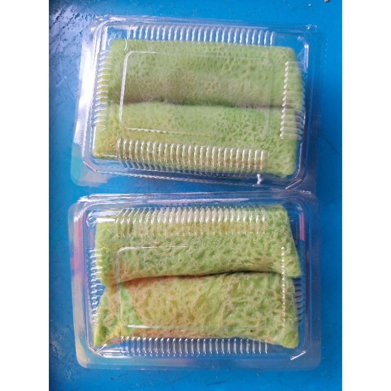 

KUE DADAR GULUNG ISI KELAPA PARUT&GULA JAWA