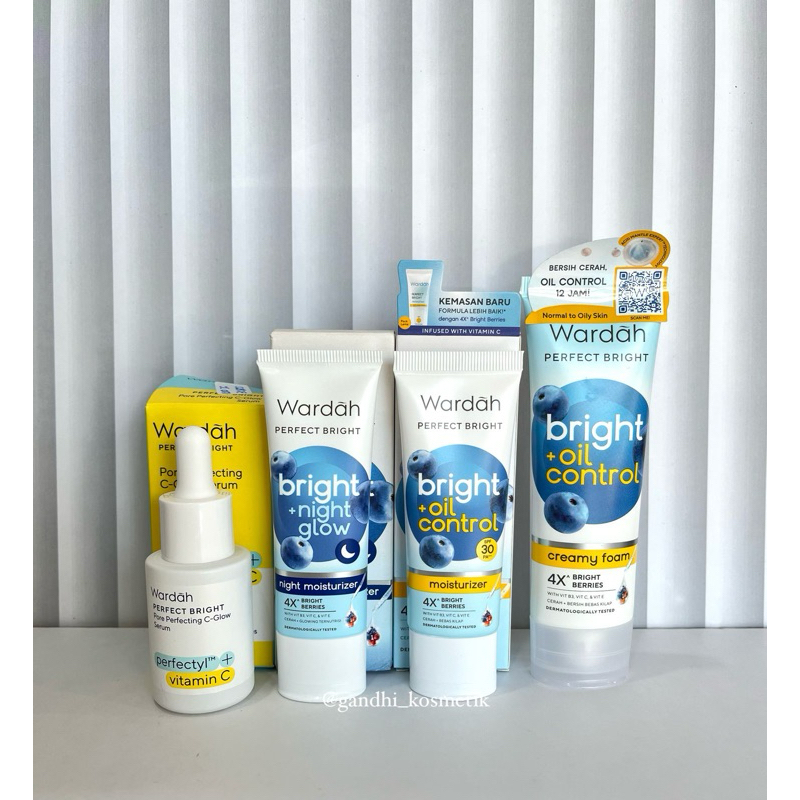 Wardah Paket hemat Perfect Bright 4in1 [BISA COD]