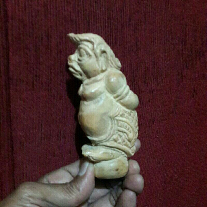 DEDER KAYUCENDANA JAWA MOTIF UKIR SEMAR