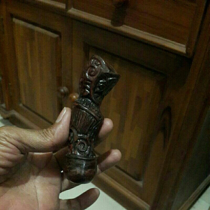 DEDER KAYU GALE ASEM UKIR ETNIK