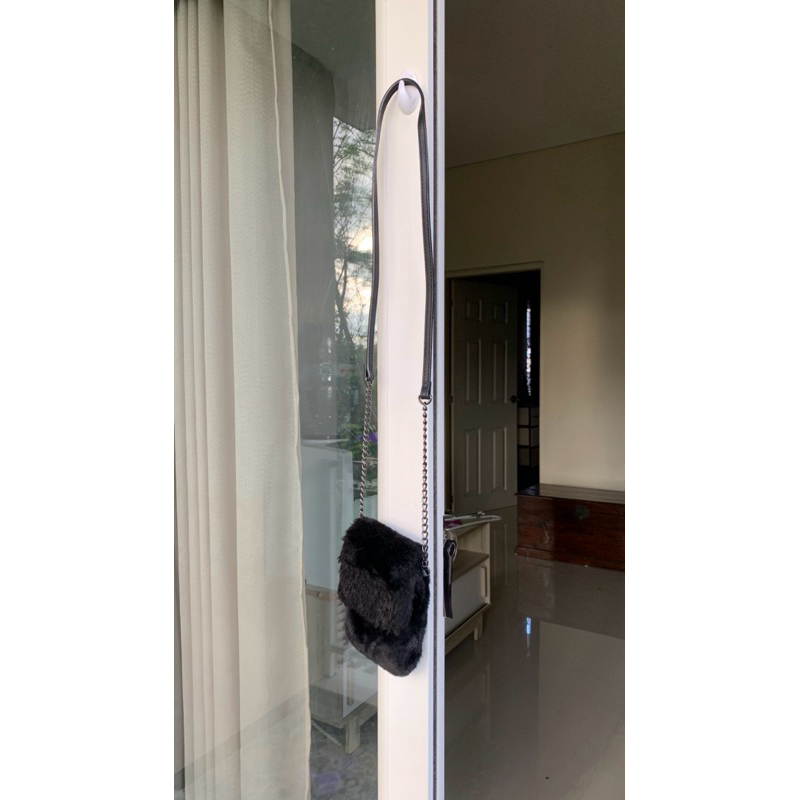 Preloved Tas Hp Stradivarius (Harga NET)