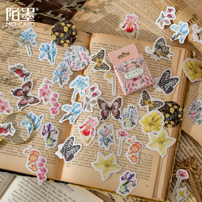 

[B905] Stiker kotak Momo kupu-kupu dan iris retro kupu-kupu dekorasi buku catatan stiker penyegel berbentuk khusus 46 buah