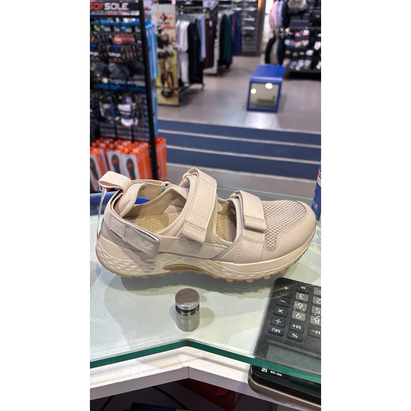 NB UA710 - Unisex Sneakers Shoes NEWUA710AG1 Beige