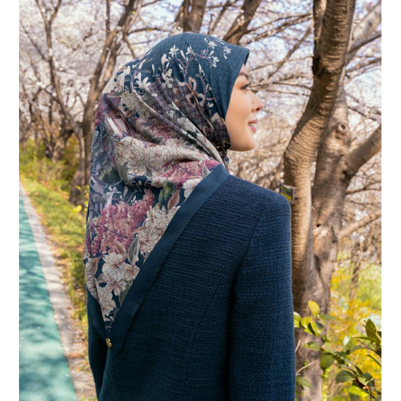 BUTTONSCARVES series SEOUL & ROYALE GRANDEUR