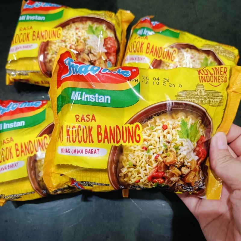 

Kocok Bandung, SEDIKIT REMUK, EXP LAMA, SEGEL BAGUS Indomie Kuah Kocok Bandung, mi instan, mie kocok bandung, mie langka, mie unik, mie jarang dijual, mie pedas