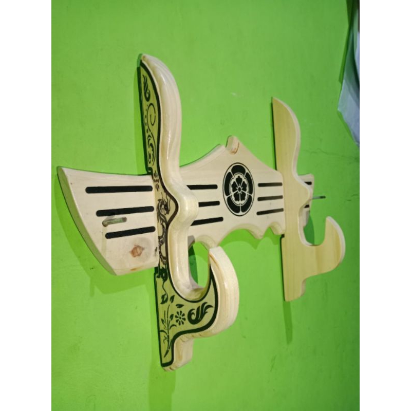 Rak penyimpanan GLOK /stand ktana glok satu tahap dinding