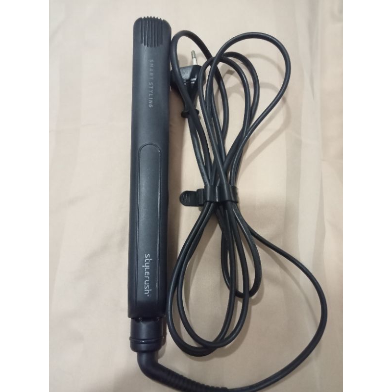 Preloved Catokan STYLERUSH Smart styling SR208AV