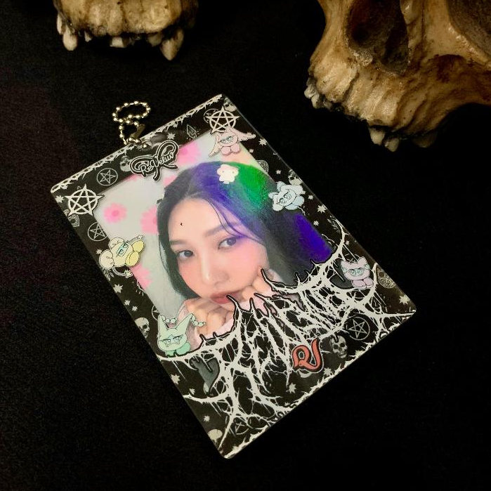 CARD HOLDER PC RED VELVET AKRILIK TOP LOADER - REVE CULT VOL.2