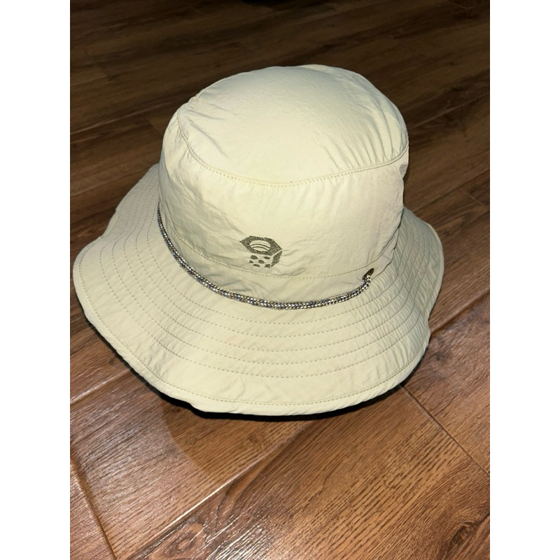 Topi Outdoor / Mountain Hard Wear / Topi Gunung