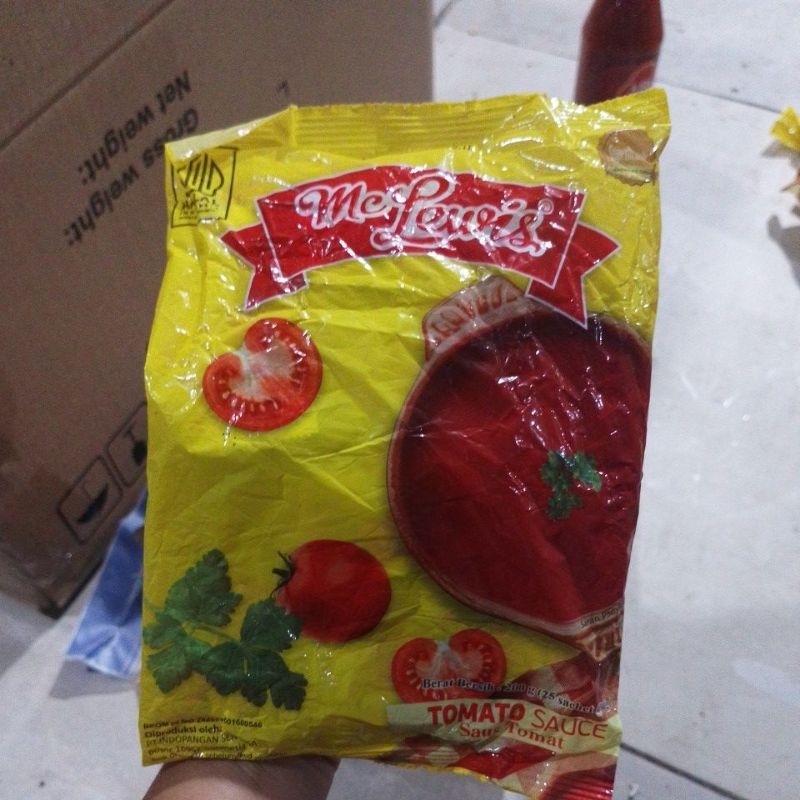 

Me Lewis saus tomat 200g (25sachet @8g)