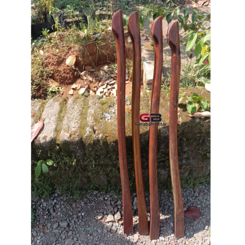 Doran Gagang Cangkul 100 Cm Kayu Pilihan / Doran Gagang Cangkul Kayu tua siap Panen / Dorang Plitur