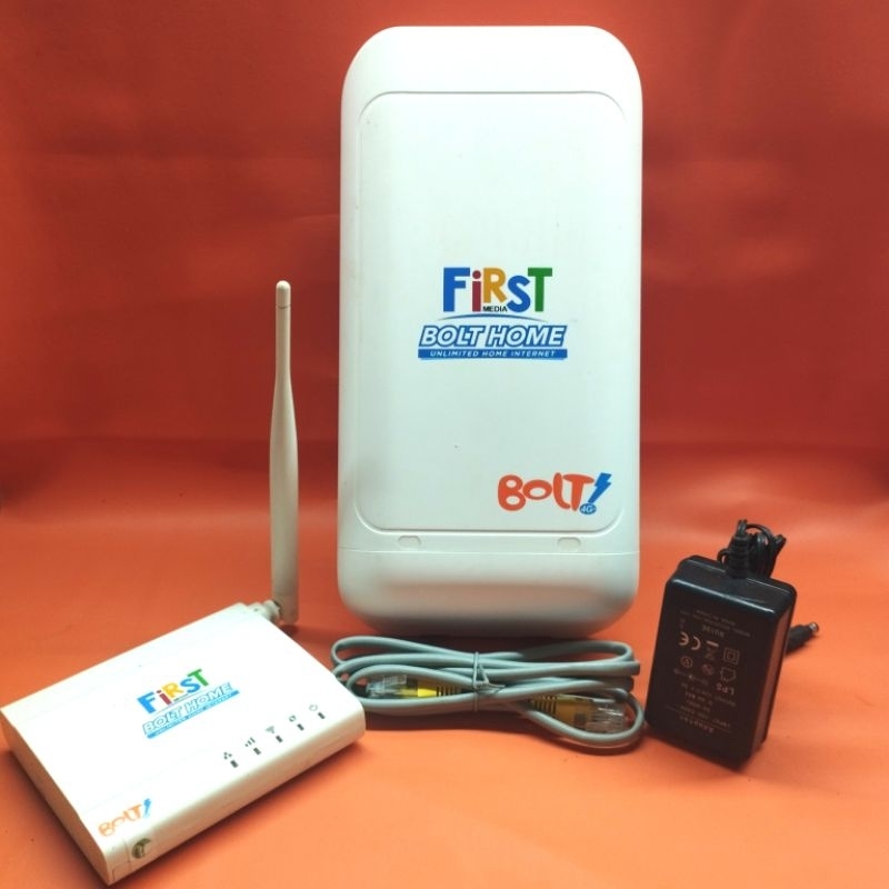 Bolt Titan Bl400 Bl401 Modem 4G Outdoor Dilengkapi Antena Panel Sudah Unlock