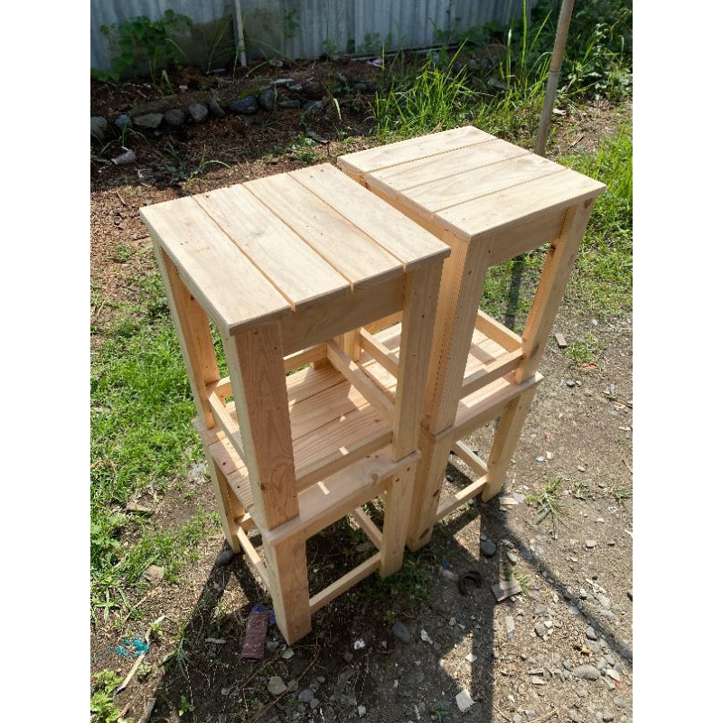 kursi kayu palet serbaguna