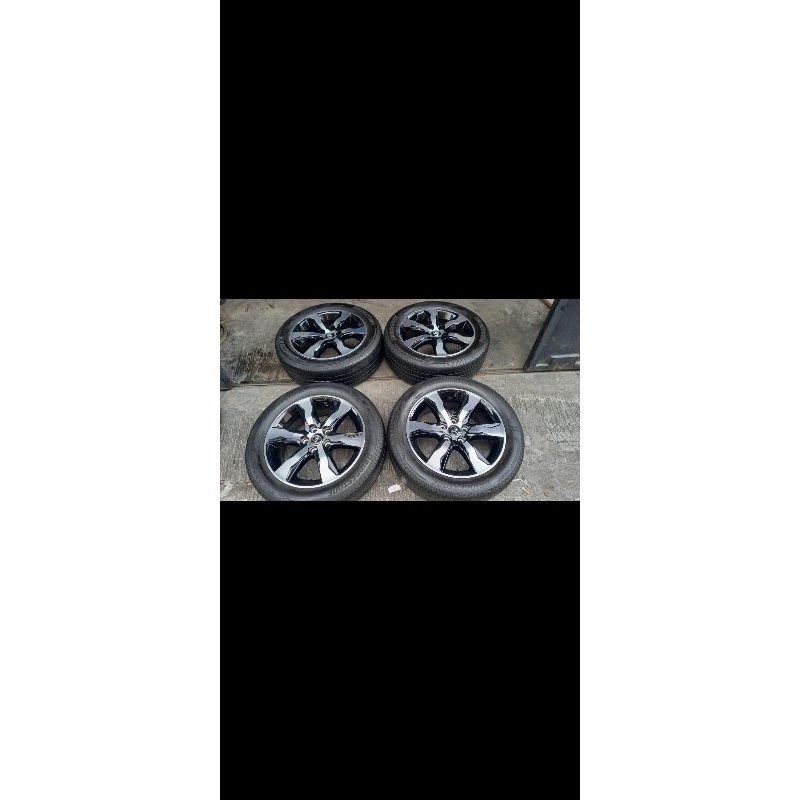 Velg original toyota venturer r17