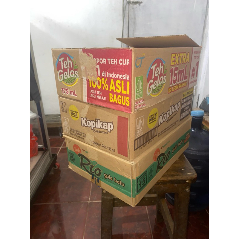 

kardus bekas buat packing barang