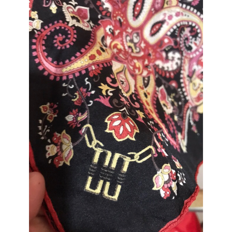 daks do London handkerchief