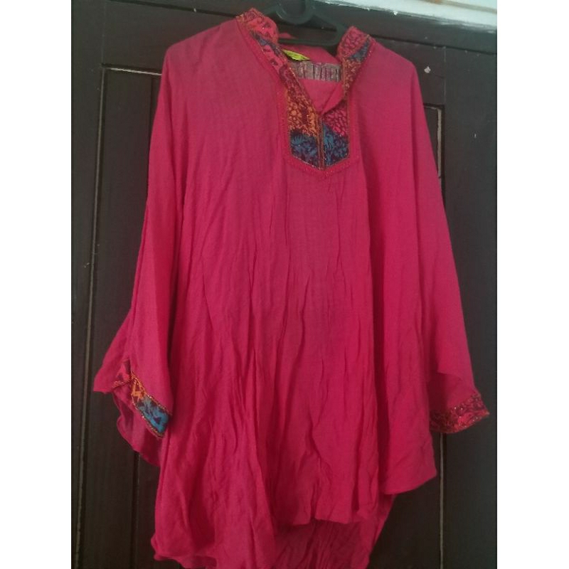Preloved By NONaBelln Baju Undangan Wanita udah satu set dengan Bawahan Pink