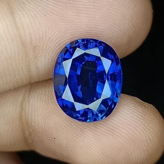 NATURAL BLUE SAPHIRE CYLONE SRILANKA 8.50CRT CLEAN SPESIAL LOSETONE