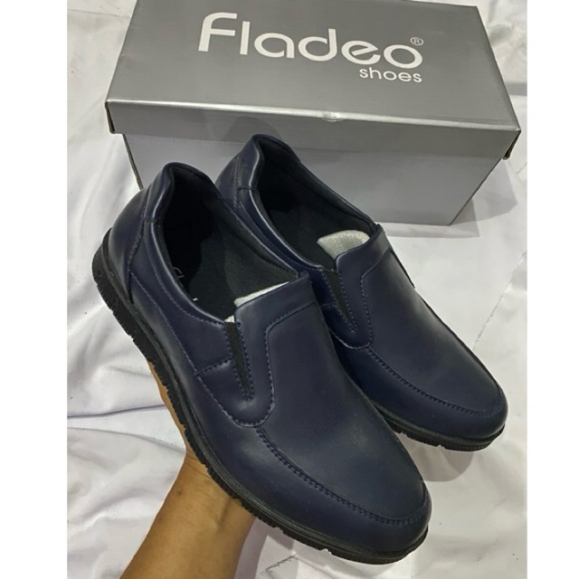 Sepatu Pria Fladeo Original | MSC194-1YYNAV
